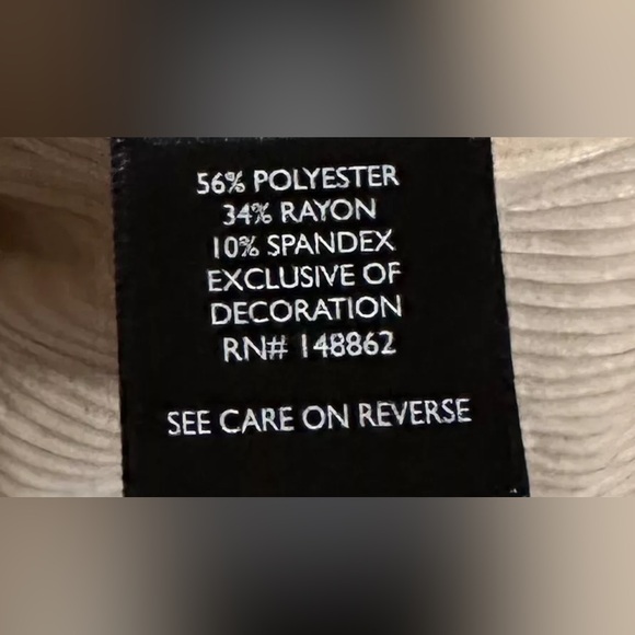 NWT Torrid Super Soft Rib V-Neck Lace Trim Tie Front Long Sleeve Top Size 2X - Picture 8 of 12